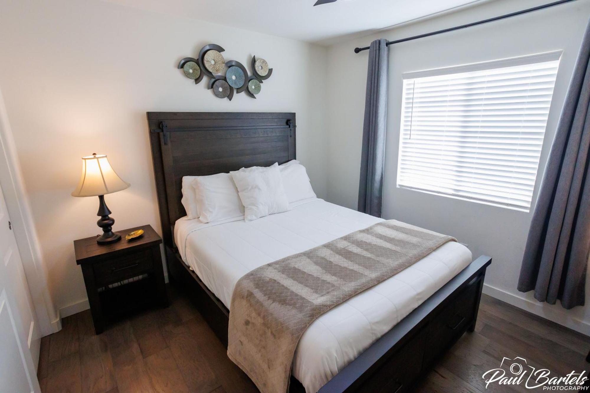Vineyard Poolside Retreat Villa Winchester Екстериор снимка
